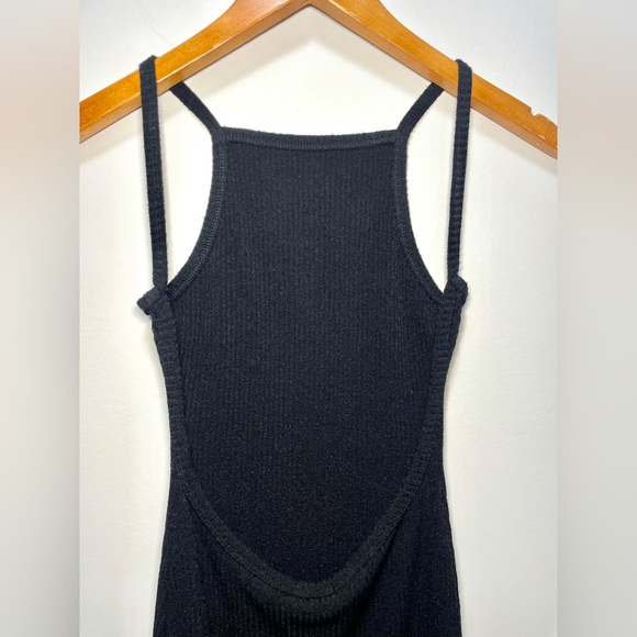 Aritzia dress bundle - Picture 9 of 11